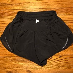 Hotty Hot Short 2.5”